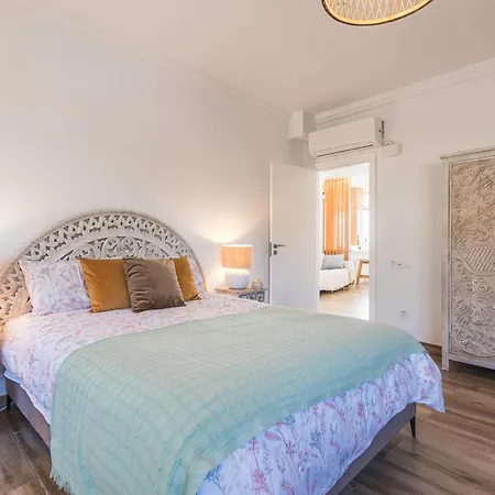 公寓 Home2book Seafront Haven With Views, 阿里纳加